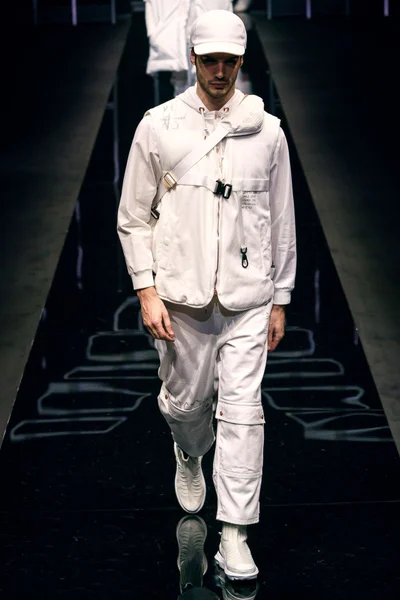 Look 119